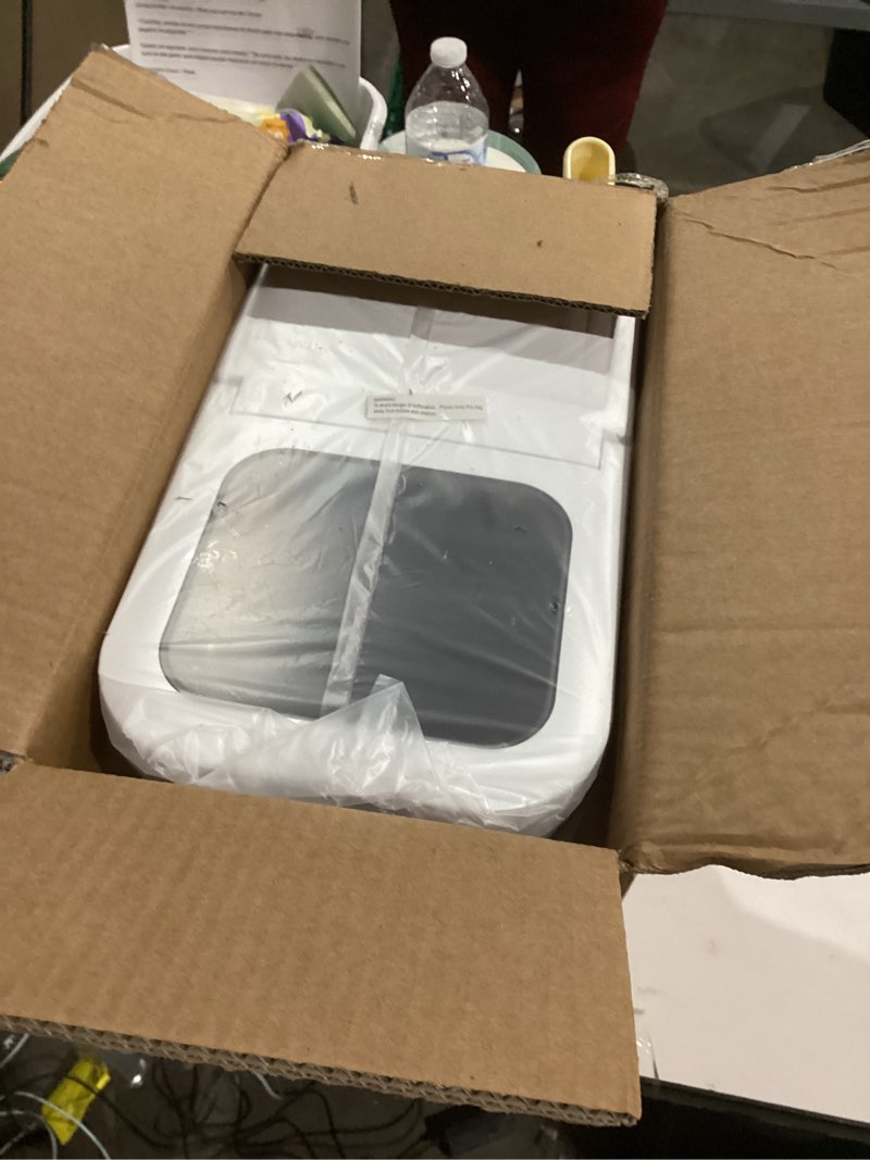 Condition photo showing Good Condition for Rice Flour Storage Container - 12.7 Qt | 25 Lbs Crystal-Clear Plastic Food Storage Container Bin with Pop-up Lid for Grains Beans, Dry Food Holder for Kitchen Pantry Organization and Storage 12.7Qt-Rectangle