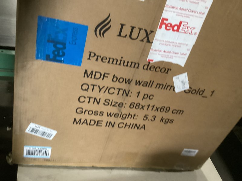 Condition photo showing New/Like New for Luxape 24-Inch Gold Bow Resin Mirror – Perfect Decorative Accent for Nursery and Elegant Baby Room Decor (Gold_1, 24in)