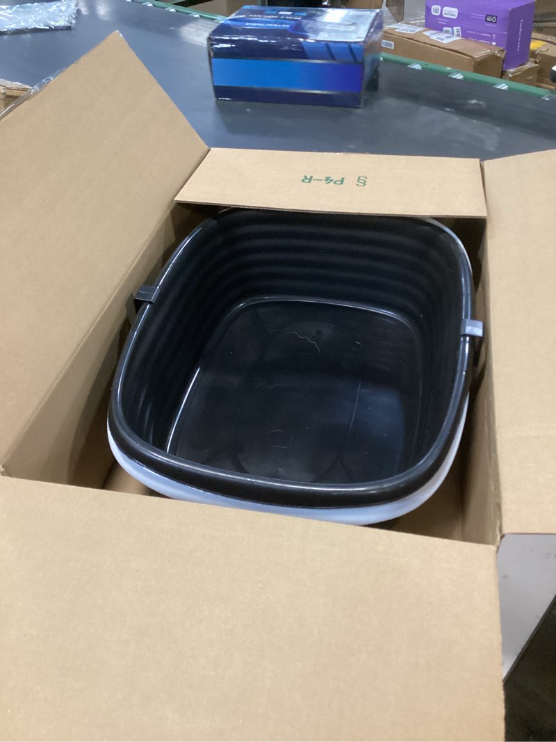 Condition photo showing New/Like New for Arm & Hammer Large Sifting Litter Box Scoop Free Cat Litter Tray with Microban, Made in USA