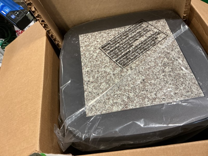 Condition photo showing Good Condition for Essick Air EP9800 3.5 Gallon 2000 Square Feet Digital Humidifier