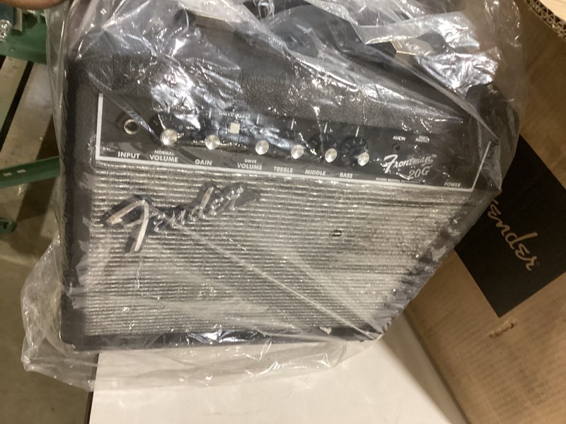 Condition photo showing Good Condition for fender frontman 20g guitar amp, 20 watts, with 2-year warranty 6 inch fender special design speaker, 10x16x16 inches black 20 watt