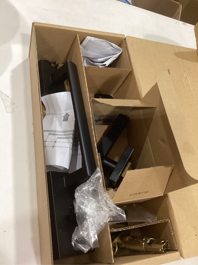 Condition photo showing Good Condition for kwikset san clemente front door handle no lock, entry handleset exterior with interior reversible handed lever, non-locking, matte black, deadbolt not included, with microban protection