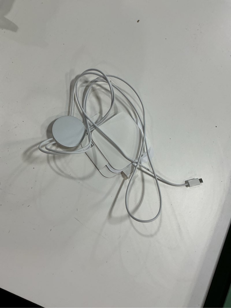 Condition photo showing As Is for apple magsafe charger (2 m): wireless charger with fast-charging capability 2m