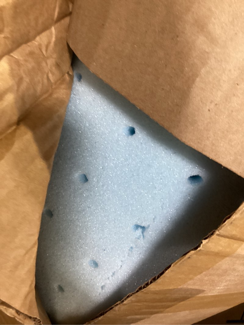 Condition photo showing Good Condition for best price mattress 3 inch ventilated memory foam mattress topper, cooling gel infusion, certipur-us certified, dorm essentials, queen queen 3 inch