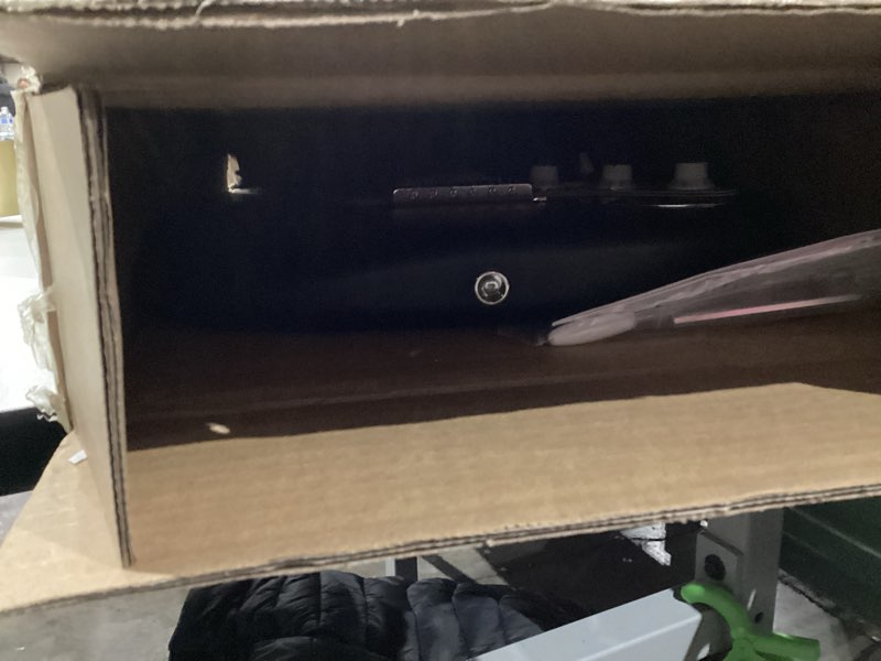 Condition photo showing Good Condition for Fender Squier Debut Series Stratocaster Electric Guitar, Beginner Guitar, with 2-Year Warranty, Includes Free Lessons, 2-Color Sunburst with Matte Finish