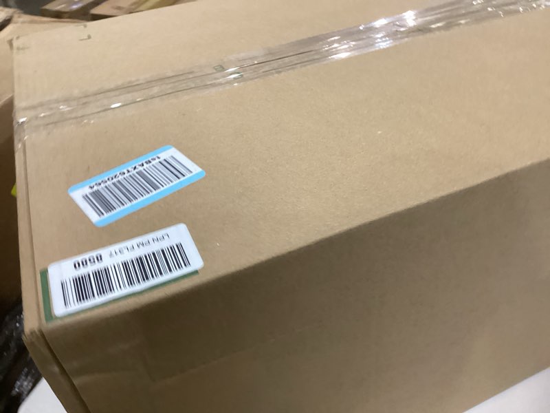 Condition photo showing New/Like New for Comport set 