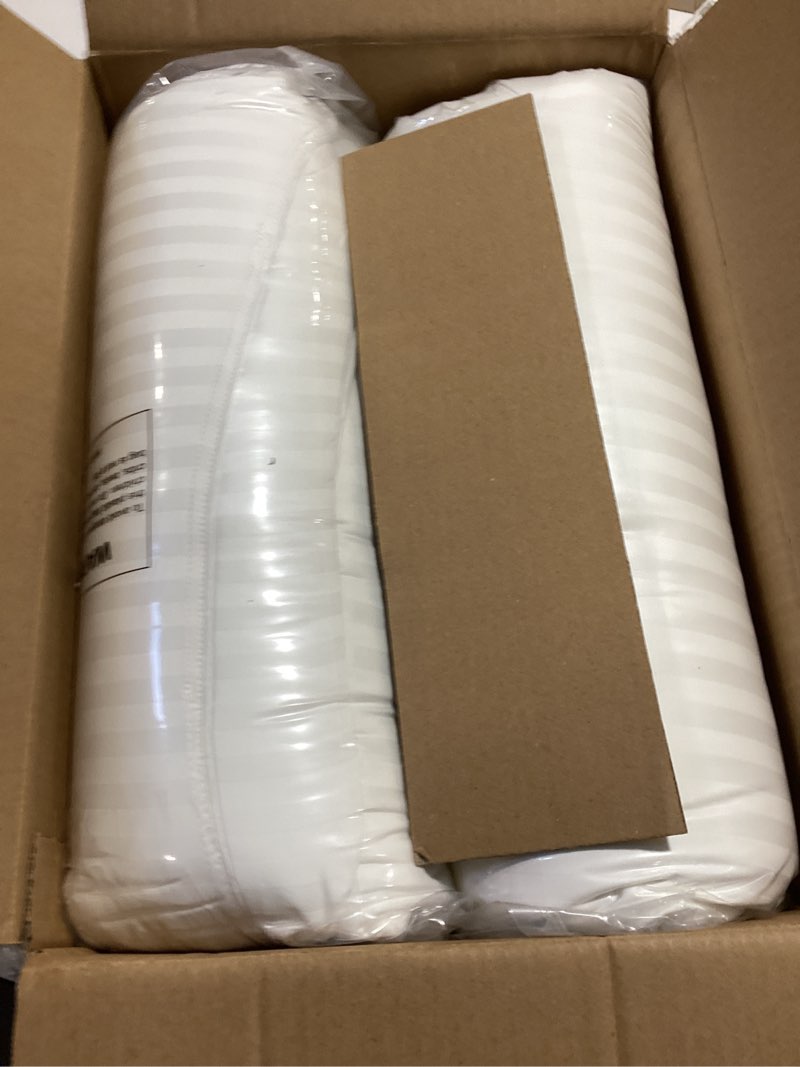 Beckham Hotel Collection Bed Pillows Standard/Queen Size Set of 2 - Original Soft Down Alternative P