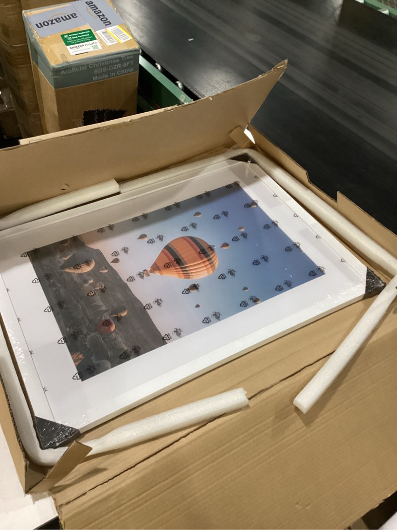Condition photo showing Good Condition for jcjmy 16x22 picture frame with 12x18 mat, display photo 12x18 with mat or 16 x 22 without mat, wall hanging large 16 by 22 poster frame with plexiglass, white white 16x22 inch