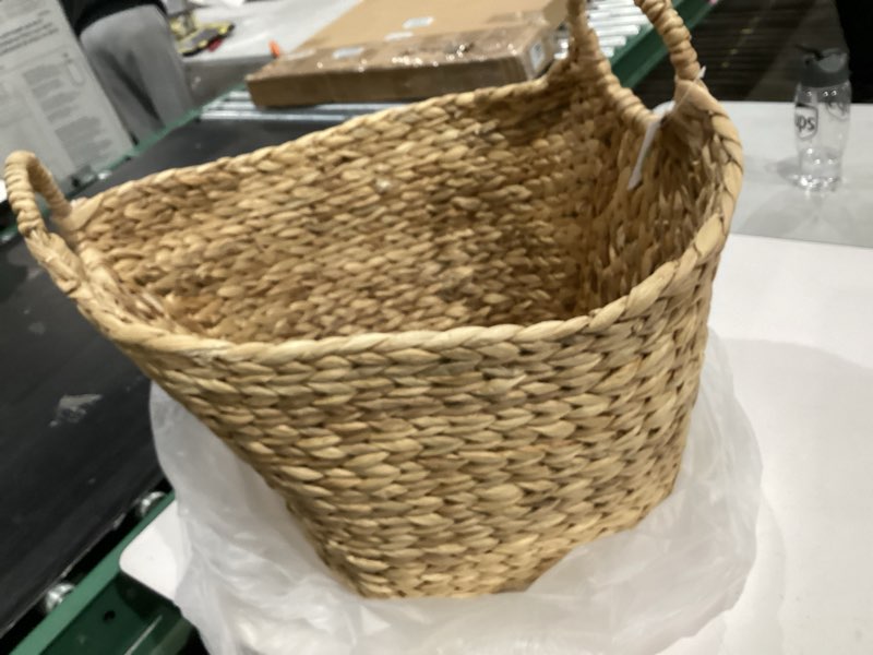 Condition photo showing Good Condition for deco 79 seagrass handmade decorative and functional storage basket large woven basket organizer with ring handles, basket for storage 20" x 18" x 19", brown 20" x 18" x 19" brown