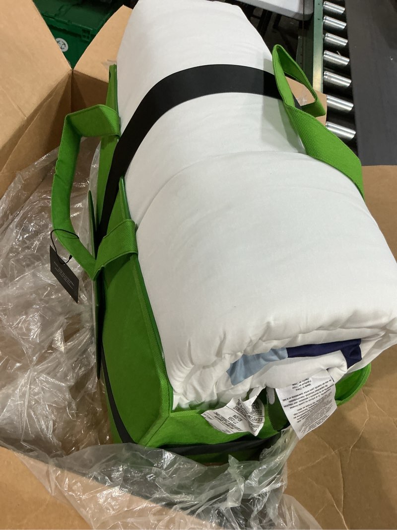 Condition photo showing Good Condition for kate spade new york color block twin comforter set, 300 thread count and 100% cotton cover, all season 2 piece reversible bedding set, machine washable, navy, green and white twin color block