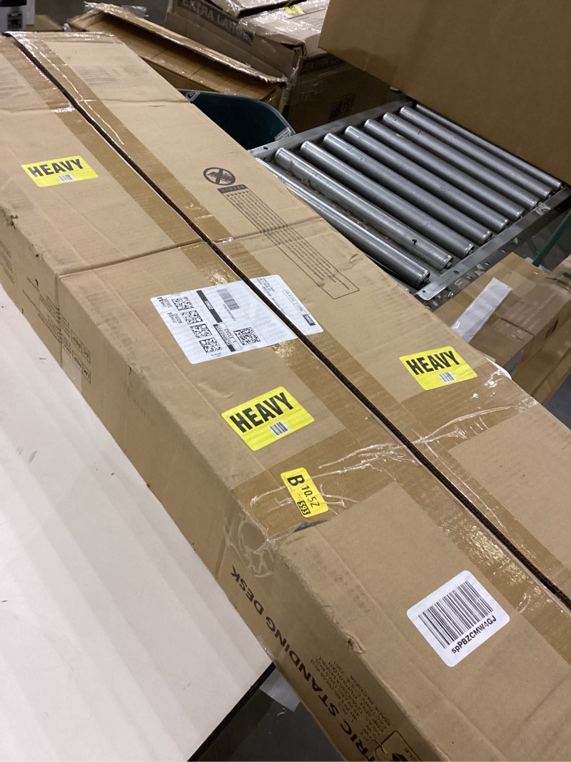 Electric standing desk