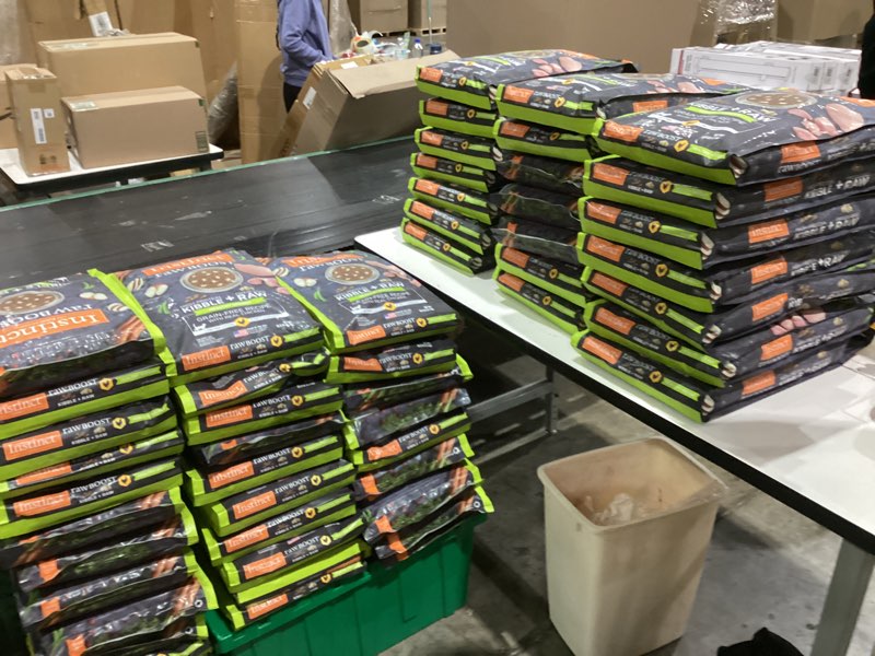 Condition photo showing New/Like New for instinct raw boost healthy weight, natural dry cat food with freeze dried pieces, grain free recipe - real chicken, 10 lb. bag