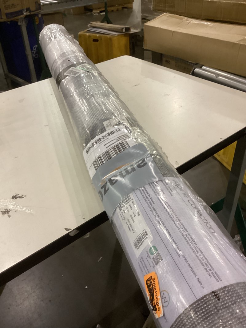 Condition photo showing New/Like New for Rugshop Red Modern Geometric Indoor Area Rug, Overlapping Circle Pattern, Fade Resistant, Non-Shedding, for Living Room, Bedroom and Home Office, 5'3" x 7'3" 5'3" x 7'3" (Rectangular) Red