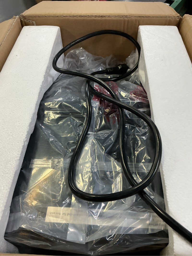 Condition photo showing Good Condition for Luma Comfort Clear Ice Cube Maker Machine | First Cubes in 15 Minutes, 40 lbs. of Ice in 24 Hours | Countertop Portable Design in Stainless Steel - IM200SS Stainless Steel 40 lbs. per Day