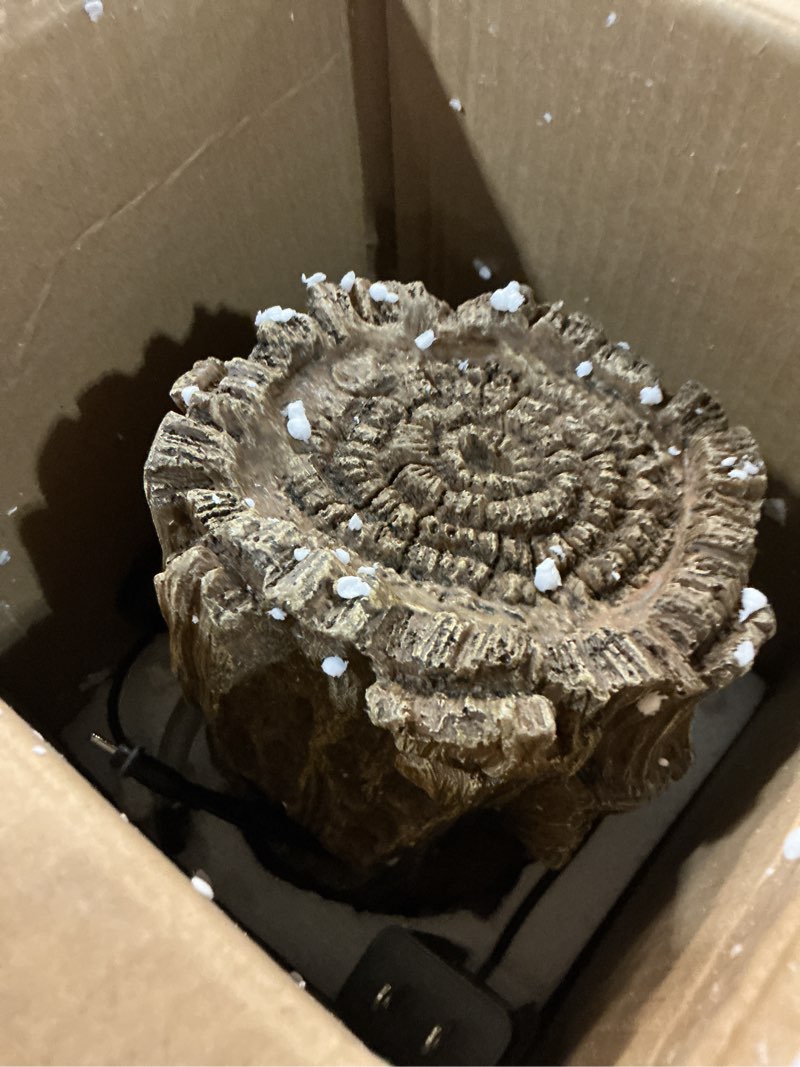 Condition photo showing Good Condition for gossi indoor fountain beautiful stump water fountain relaxation raindrop fountains meditation desk fountain artistic waterfall fountains home/office decor(22013)