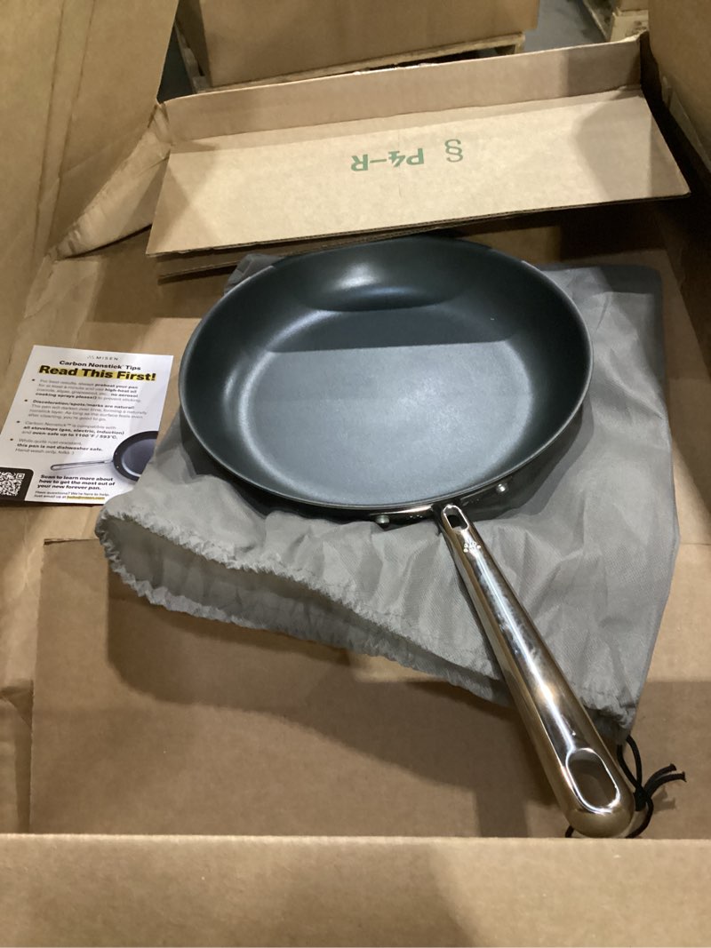 Condition photo showing Good Condition for misen carbon nonstick™ frying pan – carbon steel pan, naturally nonstick no-coating surface, ultra-durable & oven-safe, induction & gas compatible - 10 inch