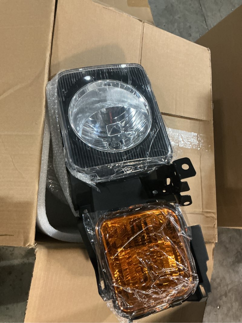 Condition photo showing Good Condition for HECASA Pair Headlight Assembly Compatible with 2006-2010 Hummer H3/09-10 H3T Headlamp Front Light Lamp Clear/Yellow Lens - Driver&Passenger Side Driver & Passenger Side