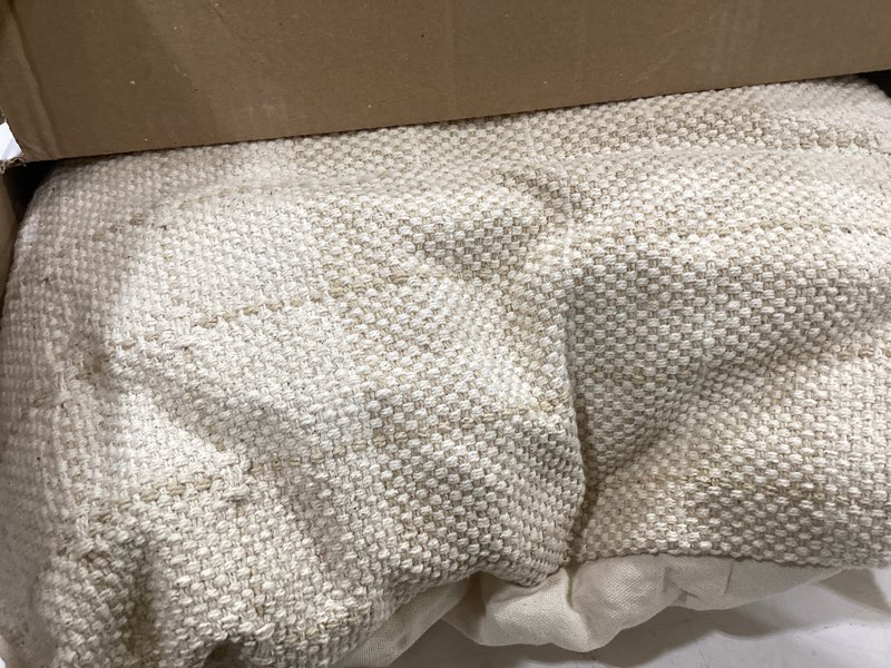 Condition photo showing Good Condition for loloi magnolia home by joanna gaines erin collection pmh0073 ivory/natural 18'' x 18'' cover w/poly pillow ivory / natural 18'' x 18'' cover w/poly