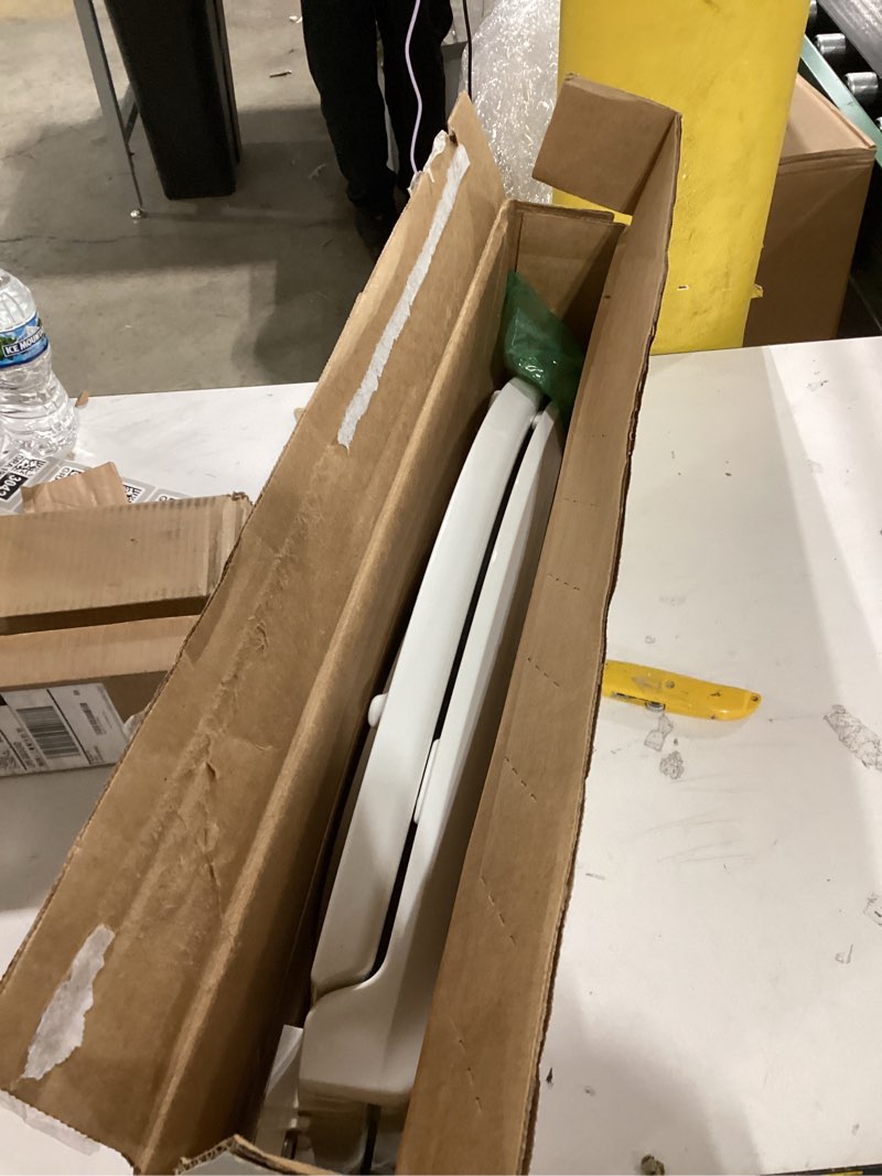 Condition photo showing Good Condition for kohler 4636-rl-0 cachet readylatch elongated toilet seat slow close, soft close toilet seat quiet lid, contoured grip-tight bumpers installation hardware, apartment essentials, white white elongated ready latch