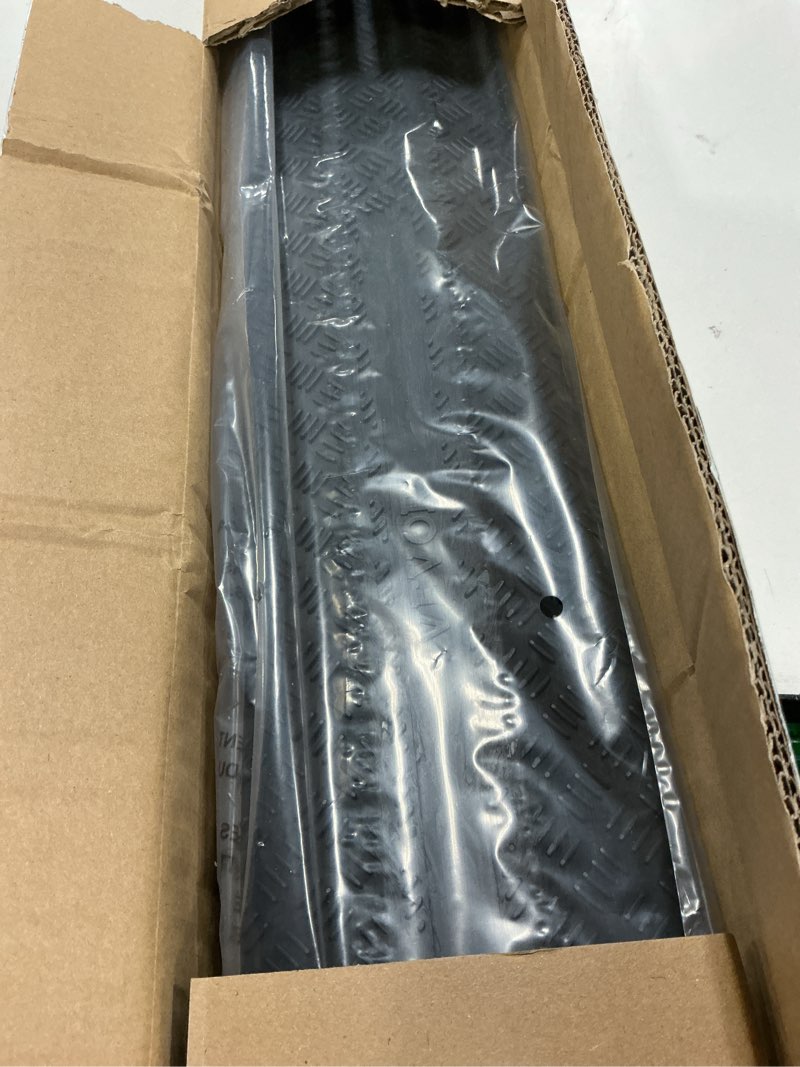 Condition photo showing Good Condition for VEVOR 3 PCs Drop Over Cable Cover Ramp, 2,000 lbs/axle Load Capacity, Heavy Duty Cable Hose Protector Ramp, Floor Cord Cover for High Walking Traffic Areas Indoor Outdoor Home Office Warehouse School Small-3PACK