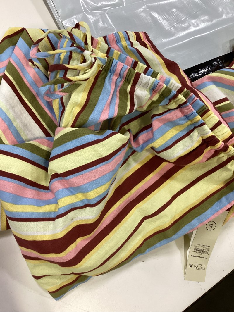 Condition photo showing Good Condition for no boundaries cotton pull-on beach pants xxl