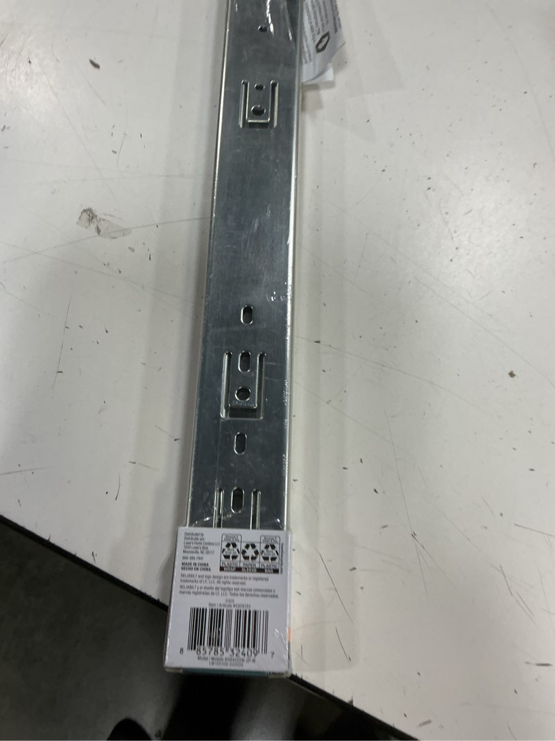 Condition photo showing Good Condition for reliabilt 22-in full extension soft close side mount ball bearing 50-lb load capacity silver drawer slide 1-pair (2-pieces)