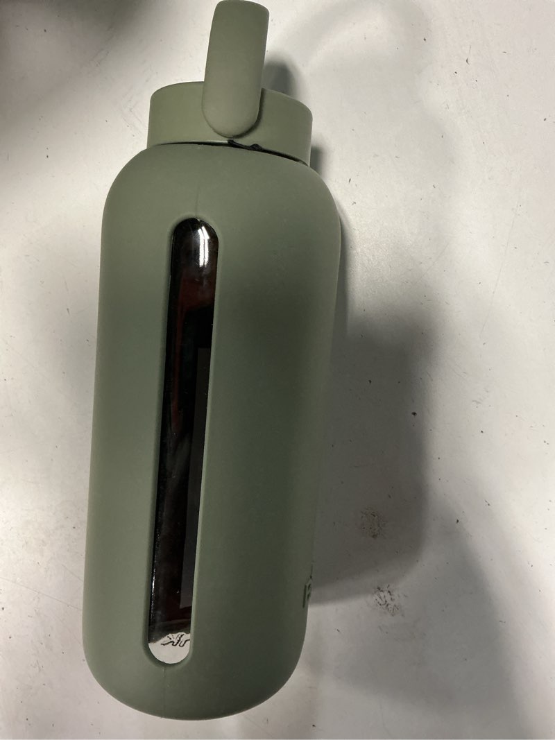 Condition photo showing Good Condition for bink 36 oz. big bottle with flip cap