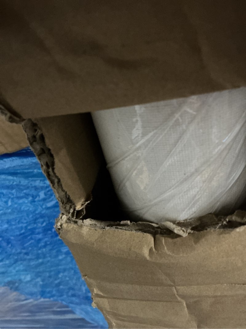 Condition photo showing Good Condition for motimind primed cotton canvas roll - 6 yards x 72'' wide large painting canvas roll 10-ounce quality artist painting backdrop for oil, acrylic paint, gouache