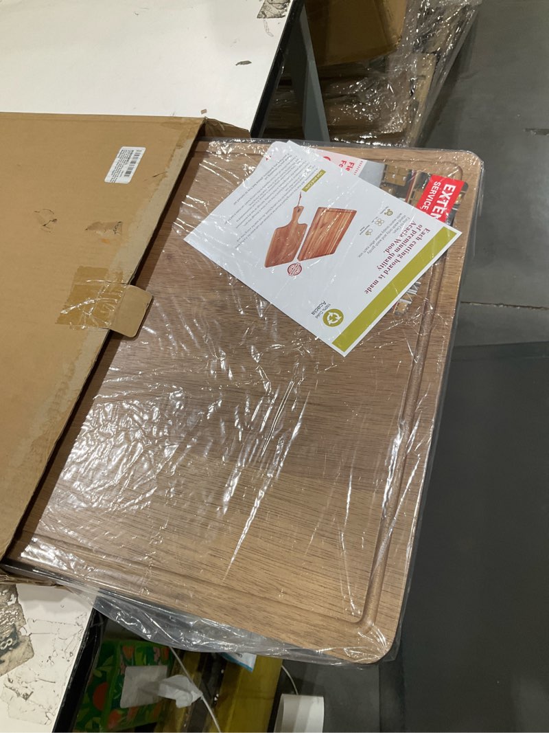 Condition photo showing Good Condition for large acacia wood cutting boards for kitchen, 24 x 18 inch extra large wooden cutting board with juice groove, reversible butcher block cutting board for meat and veggies 24"l x 18"w boards