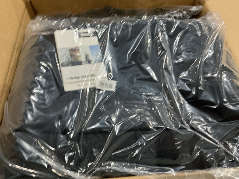 Condition photo showing New/Like New for thule subterra macbook attaché 16", black