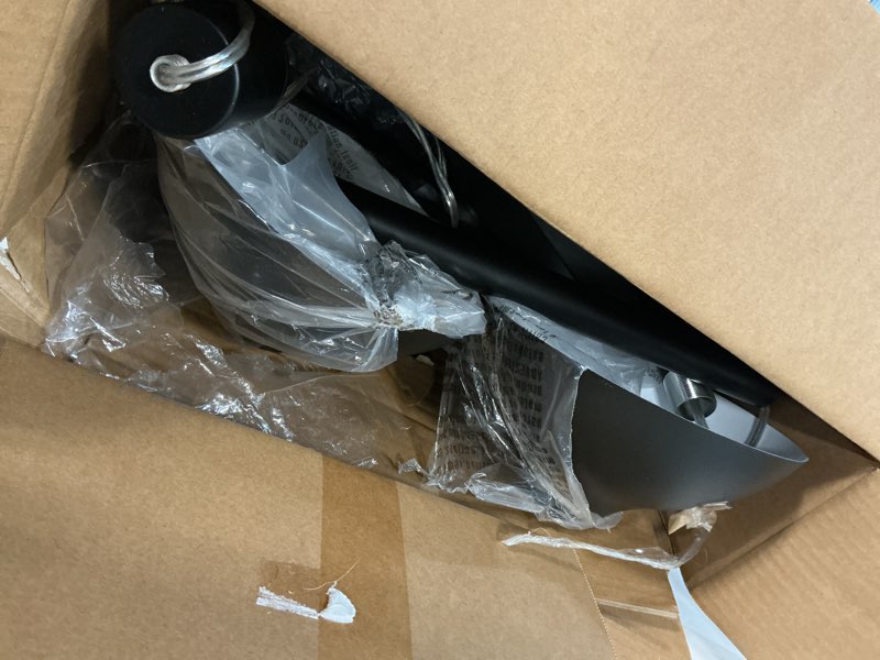 Condition photo showing Good Condition for 70"x36" 3-head floor lamp black - threshold™