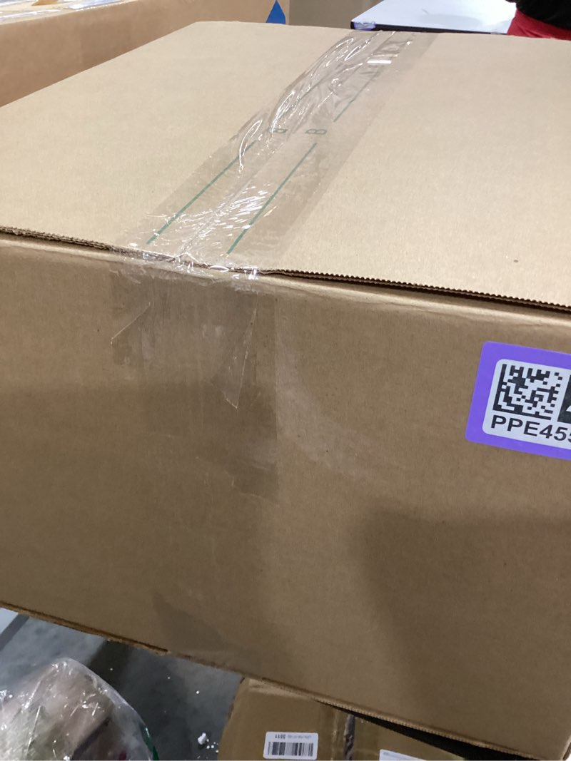 Condition photo showing Good Condition for Faux fur trow blanket