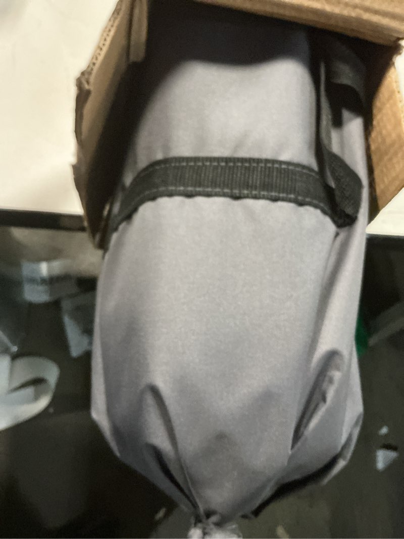 Condition photo showing Good Condition for pop-up pet tent that doesn't require setup and can be quickly opened into a hexagonal pet shelter. suitable for large, medium and small cats and dogs.