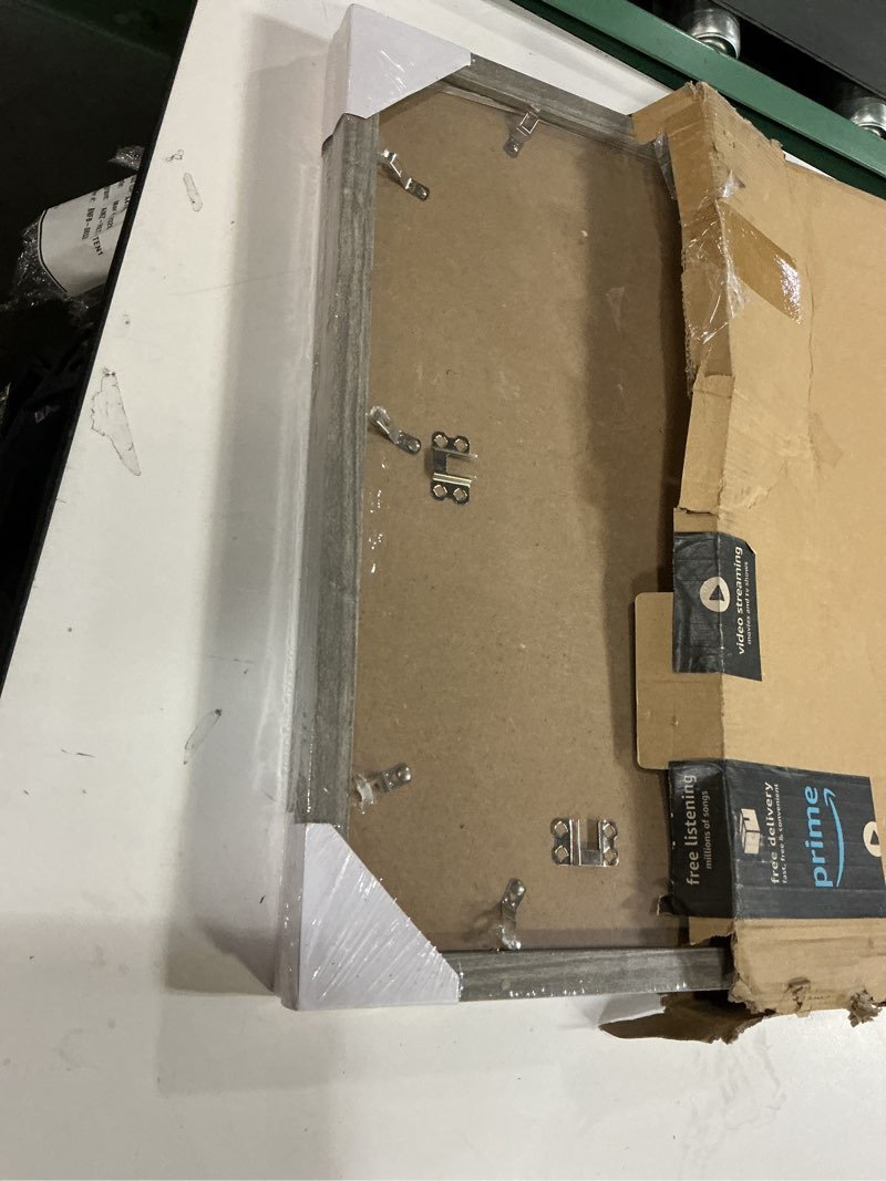 Condition photo showing Good Condition for LUCKYLIFE 16x20 Frames for Wall, Display Pictures 11x14 with Mat or 16x20 without Mat, Pack of 2, Gray Gray 16x20