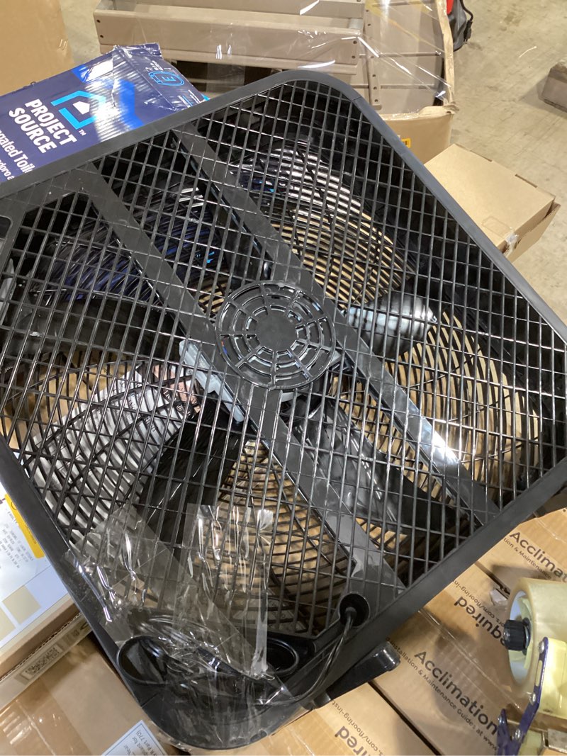 Condition photo showing Good Condition for  utilitech 20-in high velocity indoor box fan, in black