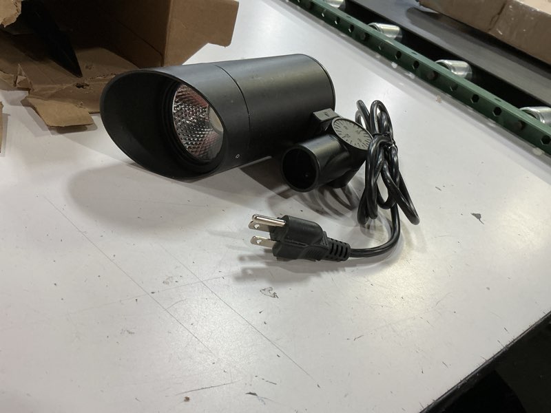 Condition photo showing New/Like New for sunvie 30w spot lights outdoor 120v dusk to dawn outdoor led spotlight plug in with photocell sensor 3000k waterproof bright flag pole light for yard tree garden landscape lighting with stake 6ft cord