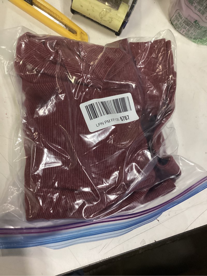 Condition photo showing New/Like New for vineyard vines boys Saltwater Quarter-zip X-Large Crimson