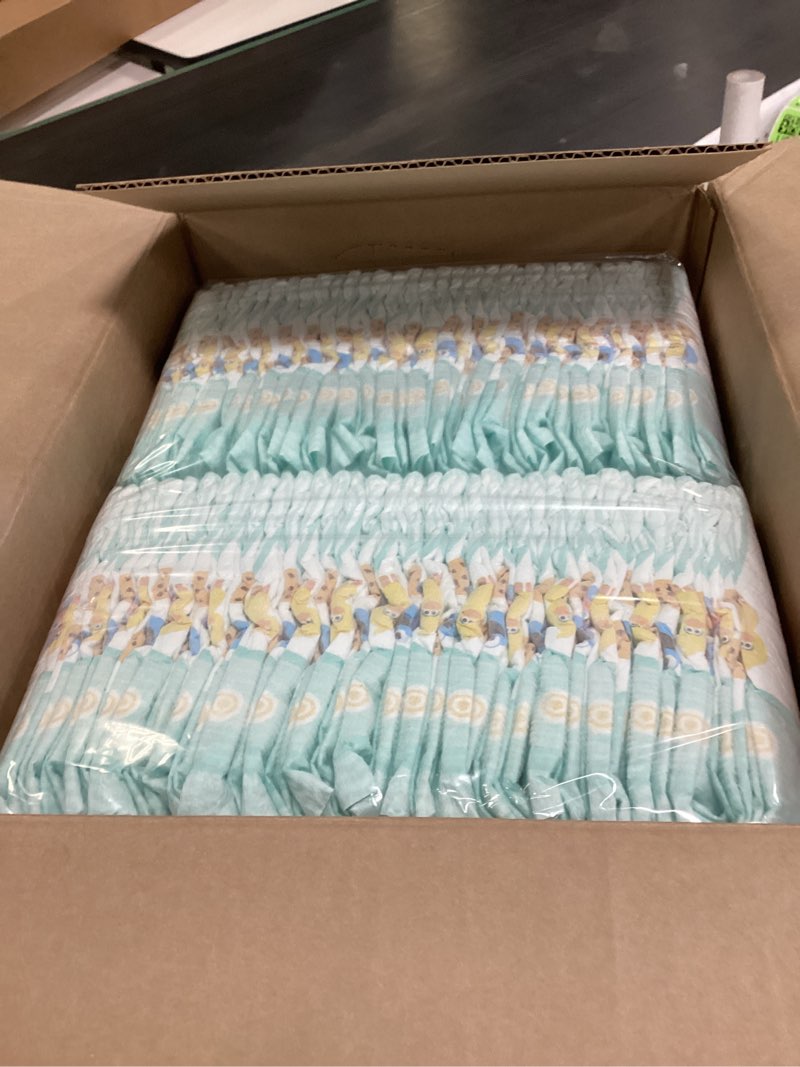 Condition photo showing New/Like New for Pampers Diapers - Baby Dry - Size 3, 210 Count, Absorbent Disposable Infant Diaper (Packaging May Vary) Size 3 210