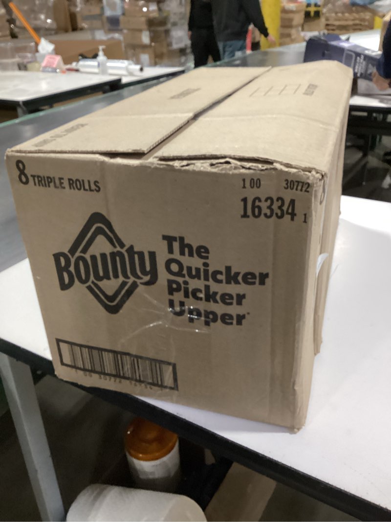 Condition photo showing New/Like New for bounty select-a-size paper towels, white, 8 triple rolls = 24 regular rolls