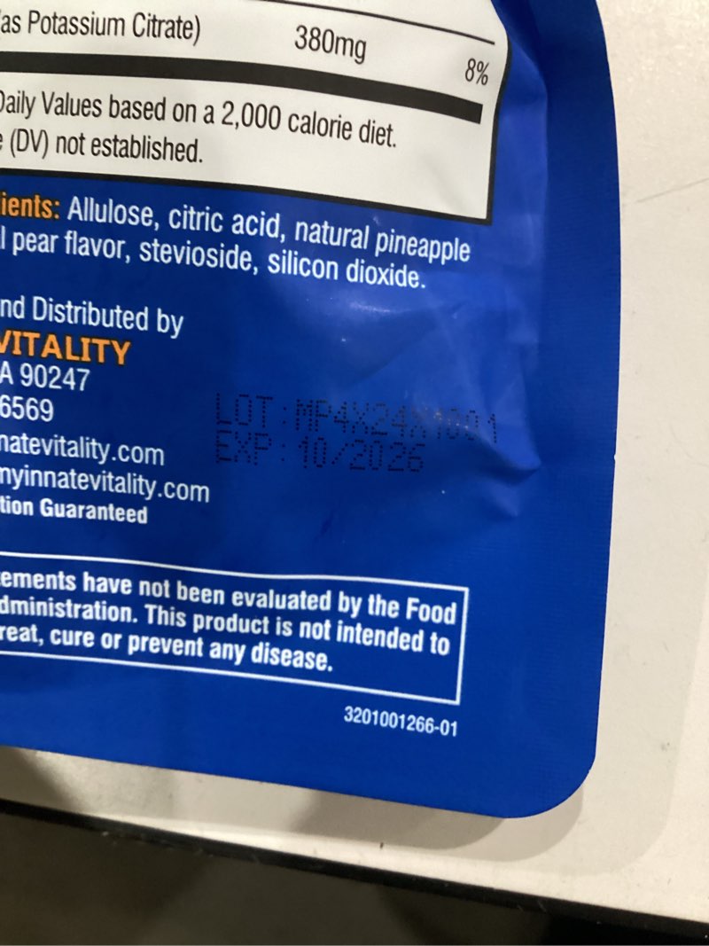 Condition photo showing New/Like New for Innate Vitality Electrolytes Powder Packets, No Sugar, 5 Keto Electrolytes & Vitamins, Hydration Powder Packets, Easy to Dissolve, Natural Pineapple Pear Flavor, 16 Stickpacks
