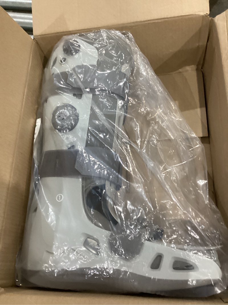 Condition photo showing Good Condition for aircast airselect walker brace/walking boot (elite, short and standard) x-large standard
