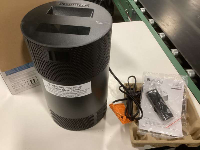 Condition photo showing Good Condition for Utilitech Up to 1500-Watt Ceramic Tower Indoor Electric Space Heater