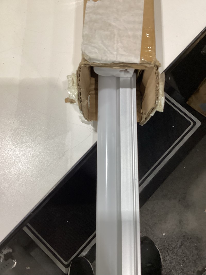 Condition photo showing Good Condition for barrina t5 led shop lights, 4ft, 2200lm, 6500k (super bright white), 20w, utility garage lighting, ceiling and under cabinet light, corded electric with on/off switch, 2 packs 6500k 4ft-2 packs