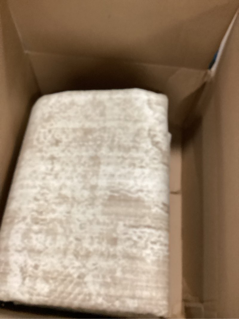 https://lotting-media.assets.bidfta.com/lotting_5233c056-1988-4626-bf50-6ad72ddc5dee