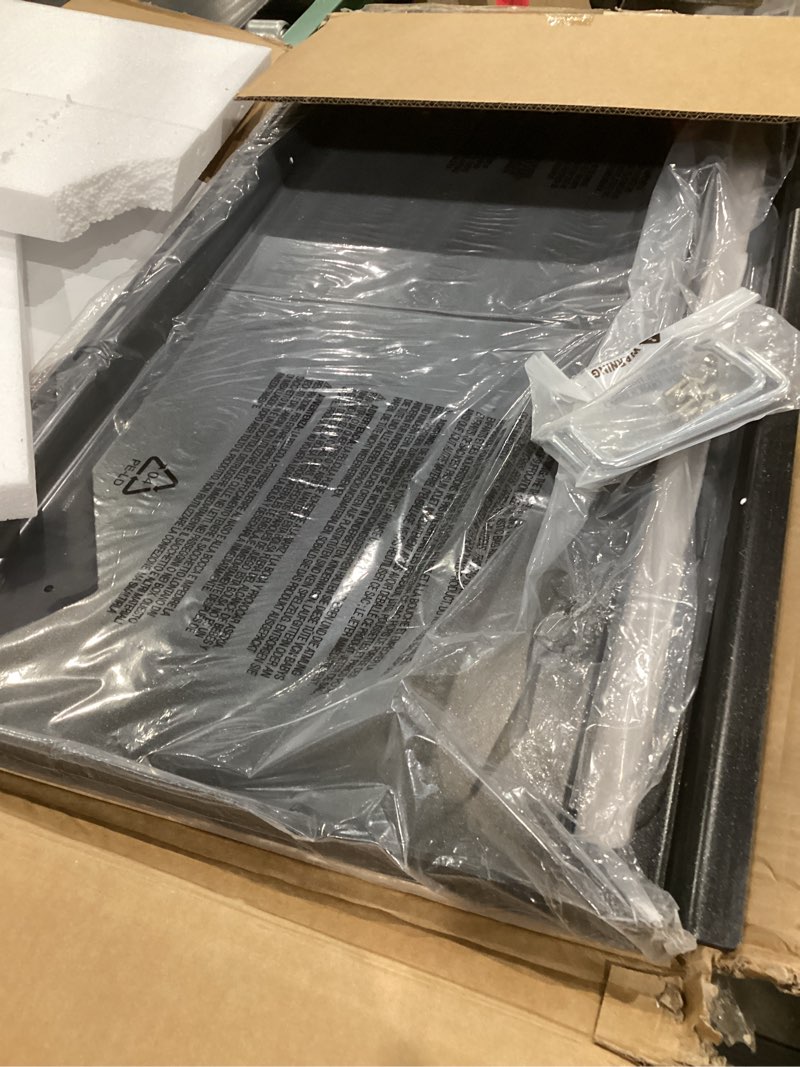Condition photo showing Good Condition for full-size griddle inserts for weber genesis ii 400 series gas grills, flat top griddle with handles for genesis ii e-410 s-410 e-435 s-435 e-440 s-440 lx e/s-440, replace for weber 6789 32.6"x18.7"