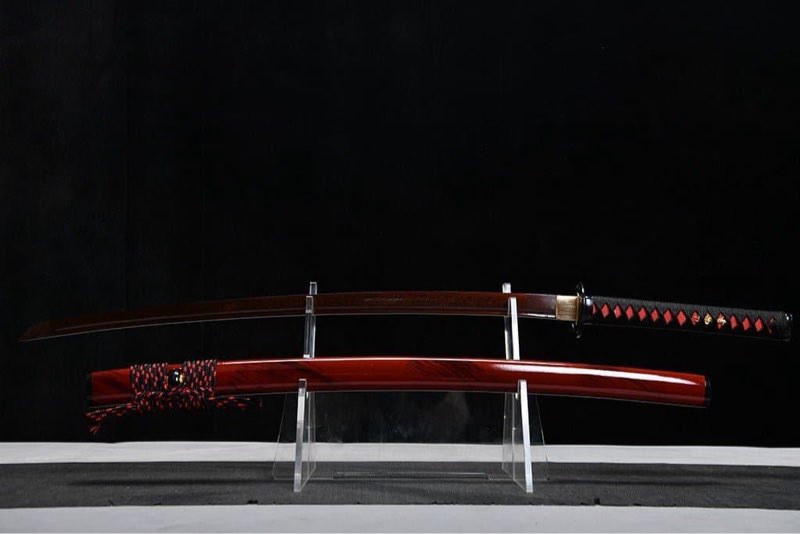 Katana scarlet swirl