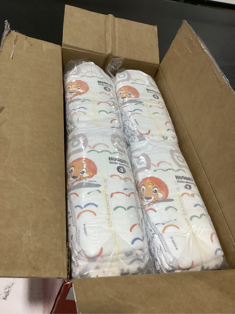 Condition photo showing New/Like New for huggies size 4 diapers, little movers baby diapers, size 4 (22-37 lbs), 120 count, packaging may vary size 4 120