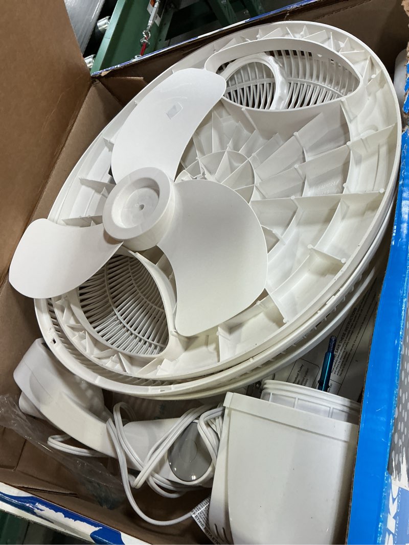 Condition photo showing Good Condition for lasko - stand fan - white