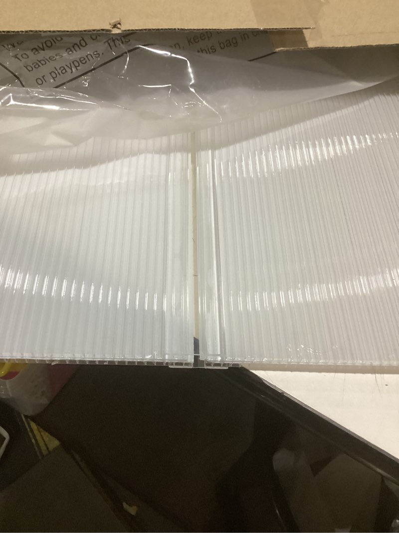 Condition photo showing Good Condition for Sieral 2 Pcs Clear Aquarium Canopy Set Polycarbonate Greenhouse Panels 16.87 x 16.87 x 0.12 Inch for 50/65/84 Gallon Fish Tank with Center Brace Aquariums Cover Fish Tank Lid 36 x 18 Inch