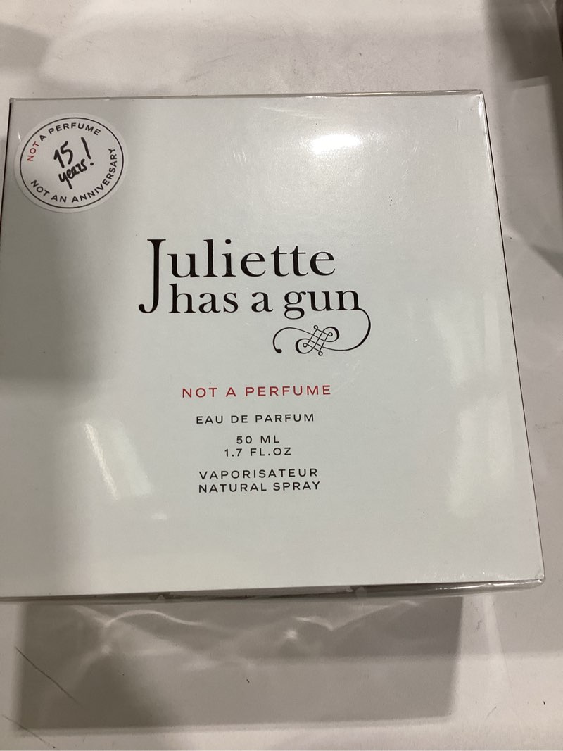 Condition photo showing New/Like New for juliette has a gun juliette 1.7 fl oz (pack of 1)
